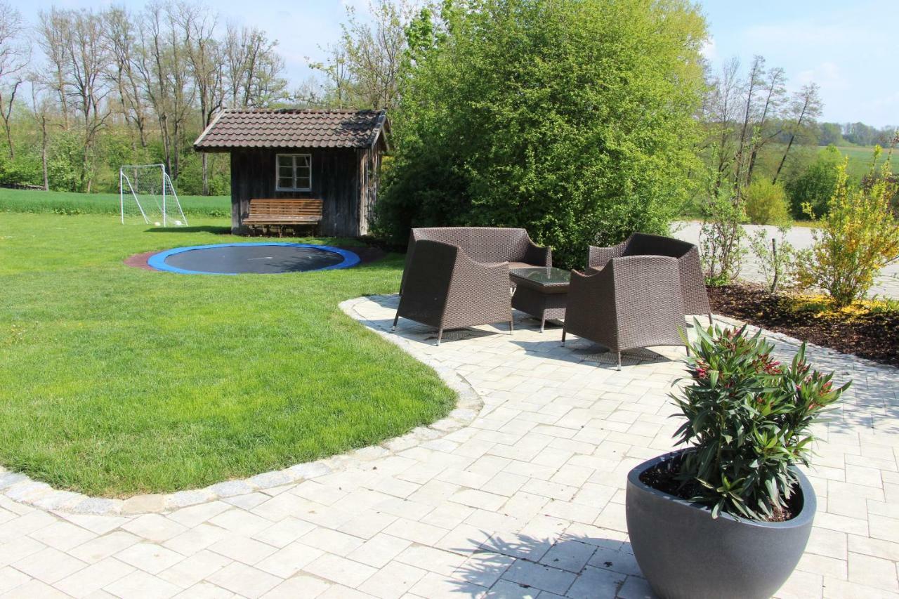 Gaestehaus Zehmerhof Bei Erding Walpertskirchen Esterno foto